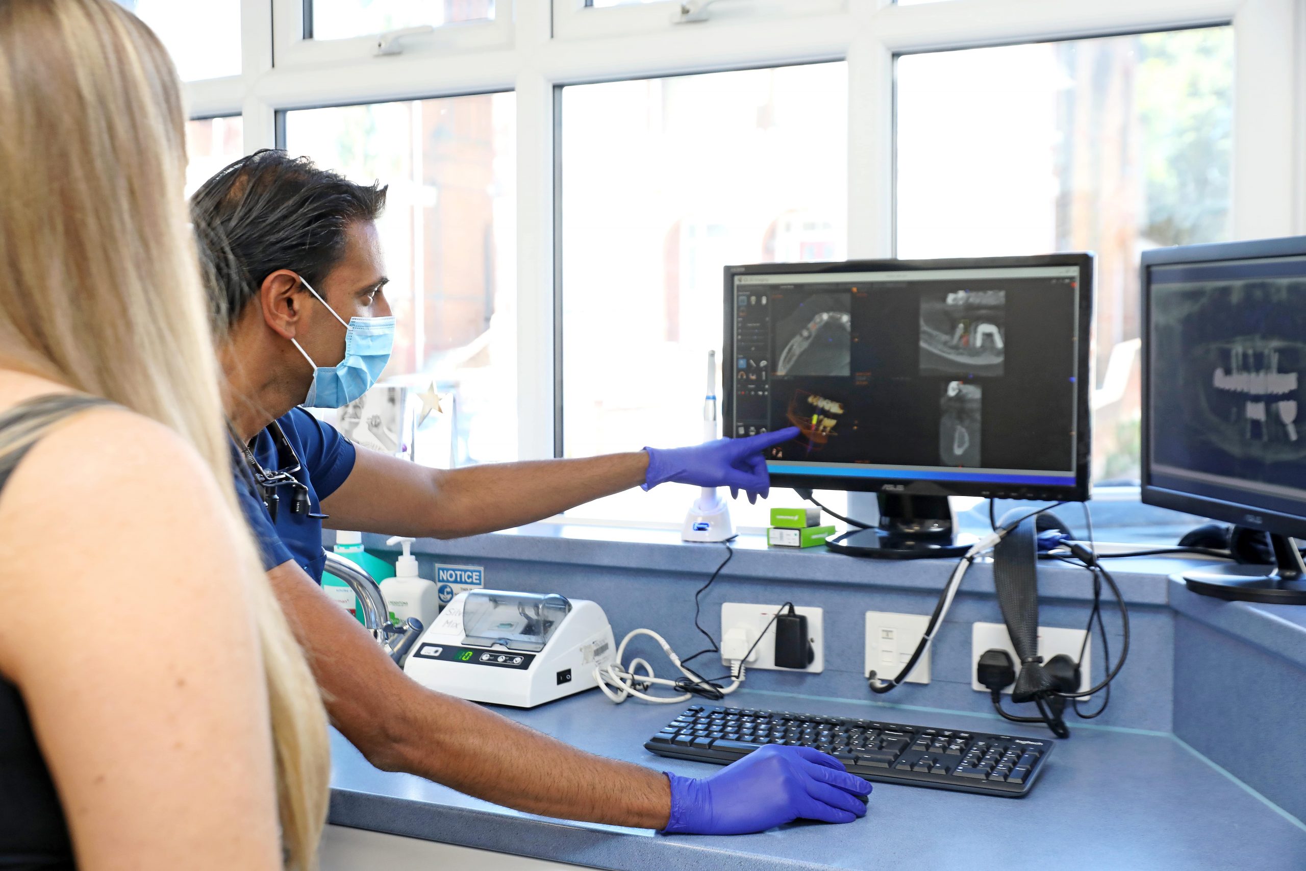 emergency dentists right